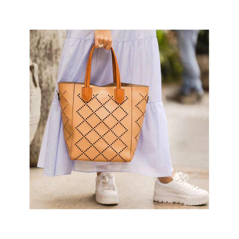 Bermuda Tote Bag