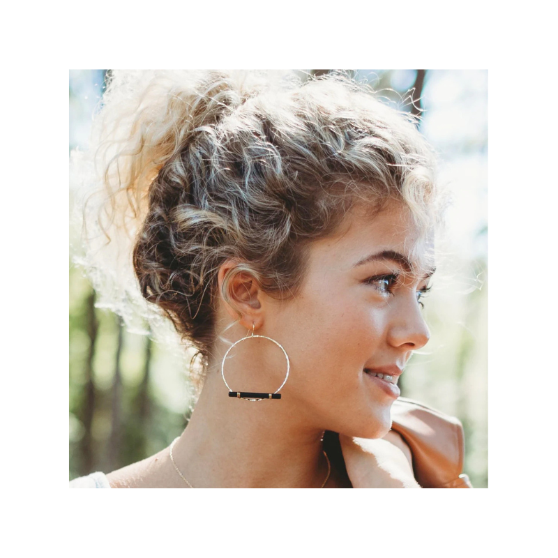 Jaycee Hammered Gold/Blk Hoop Earrings